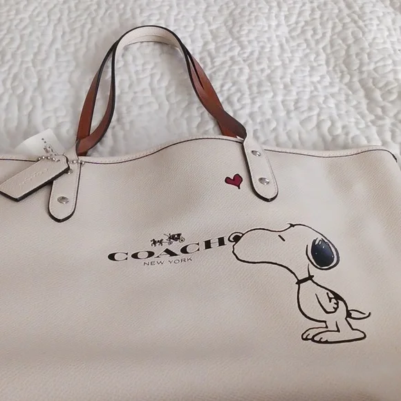 Bags Coach Snoopy Zip Tote Poshmark